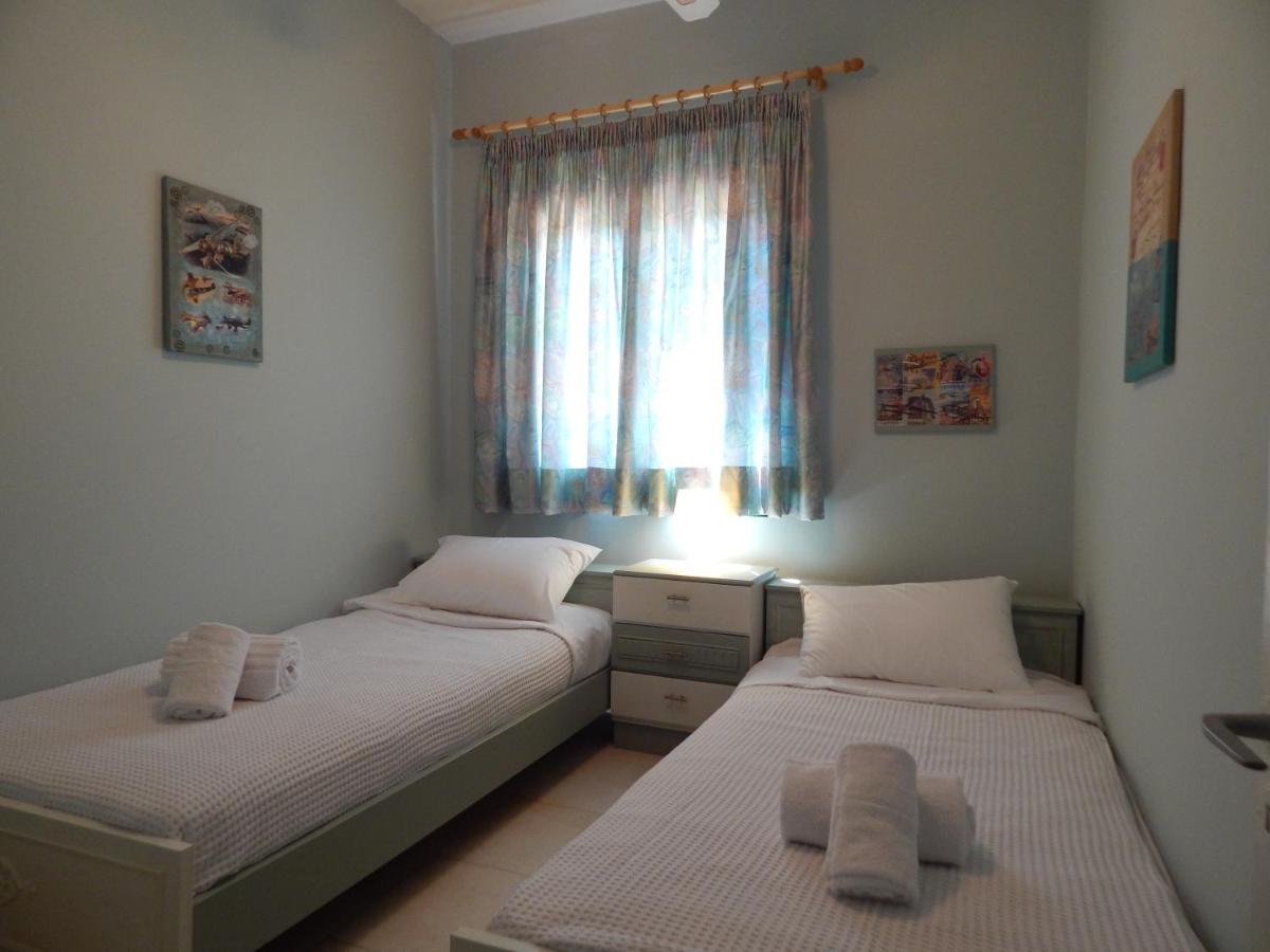 Ninemia Country House Vromonérion 外观 照片