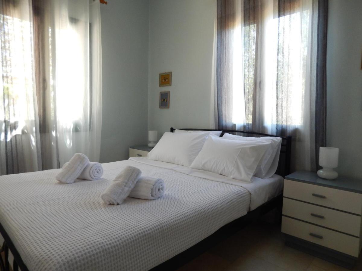 Ninemia Country House Vromonérion 外观 照片